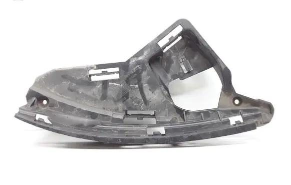 Volvo XC60 Front bumper mounting bracket 30763434