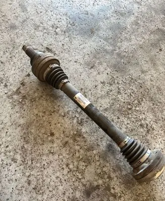 BMW X5M F85 Rear driveshaft P784996902 T070300051 7849969