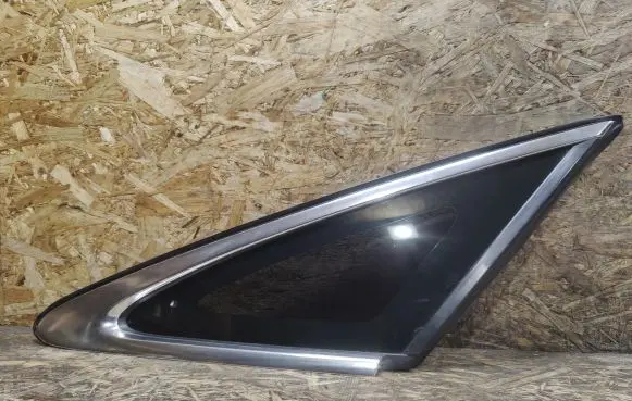 Jaguar XJL Rear side window