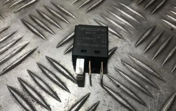 Volvo S80 Other relay 9441161 v23074