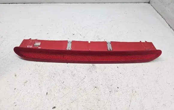 Volkswagen Tiguan Third/center stoplight 1K6945097A