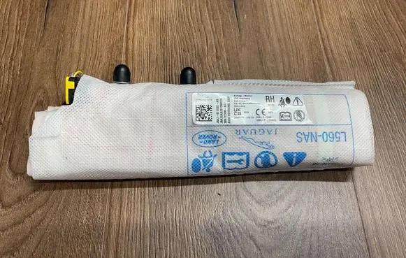 Jaguar F-Pace Seat airbag J8A2611D32AB