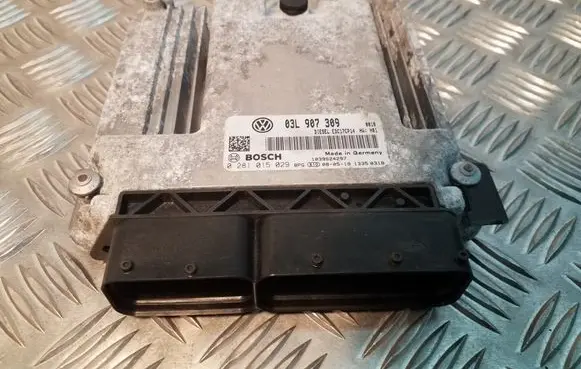 Volkswagen PASSAT CC Engine control unit/module ECU 03L907309