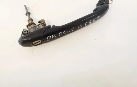 Volkswagen Polo II 86C 2F Front door exterior handle