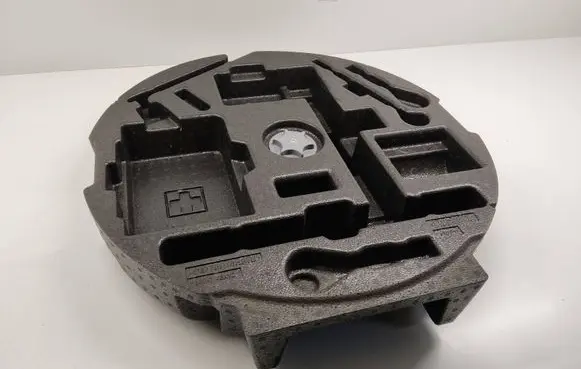 Nissan Qashqai Spare wheel section trim 849a74ea1c