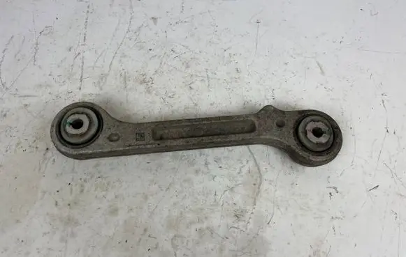 Maserati Levante Rear upper control arm/wishbone 06700320160