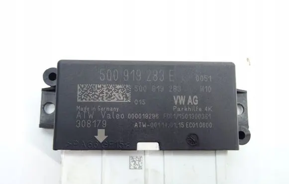 Audi A3 S3 8V Parking PDC control unit/module 5Q0919283E