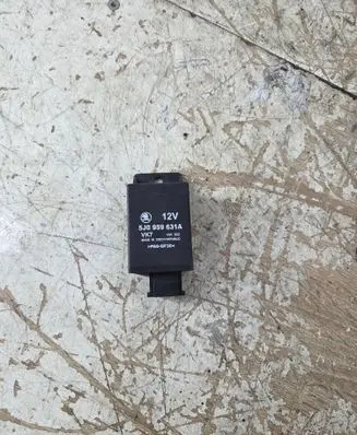 Skoda Roomster (5J) Other relay 5J0959631A