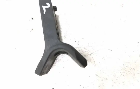 Opel Meriva B Radiator mount bracket 13262692 329510614