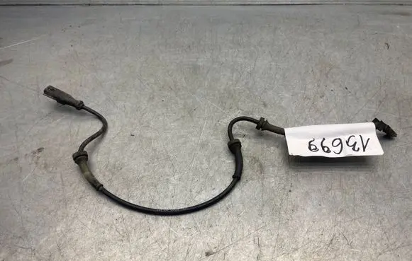 Renault Modus ABS brake wheel speed sensor 8200419177