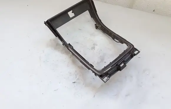 Mazda 6 Other center console (tunnel) element NOCODE