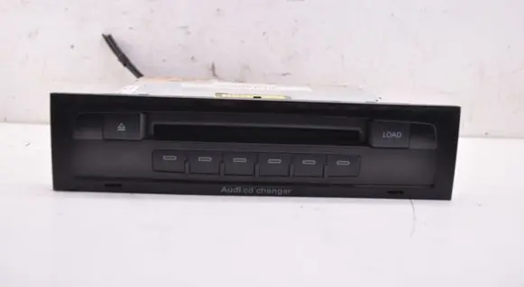 Audi Q7 4L CD/DVD changer 4L0035111