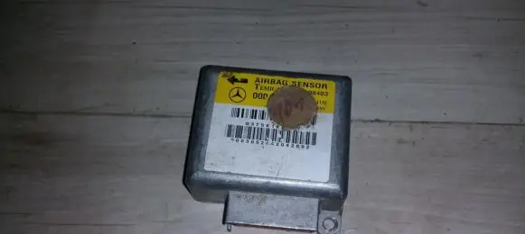Mercedes-Benz C W202 Airbag control unit/module 0008208026 12198403