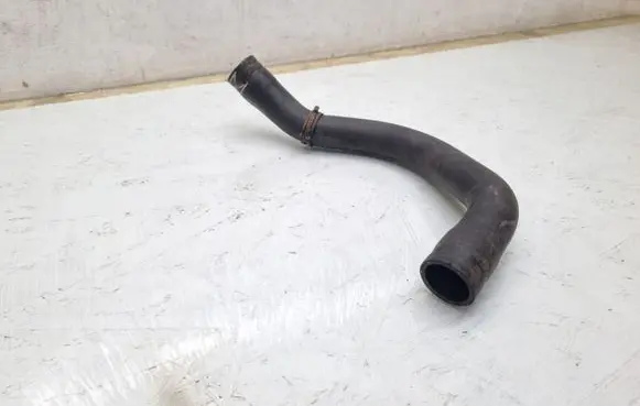 Volkswagen Golf Plus Engine coolant pipe/hose 1K0122101DF