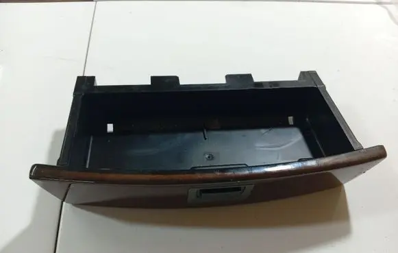 BMW 7 E65 E66 Glove box 51458261058