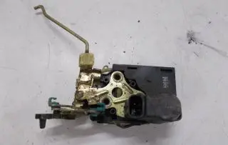 Chevrolet Lanos Rear door lock 
