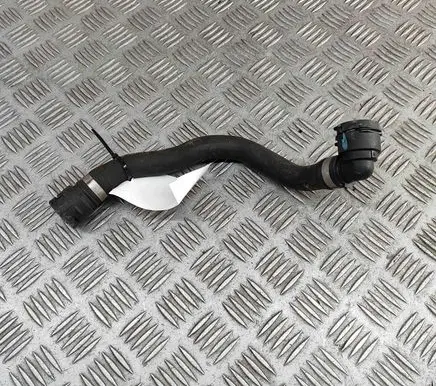 Engine coolant pipe/hose