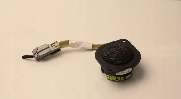 Volvo C70 High frequency speaker in the rear doors 30679339