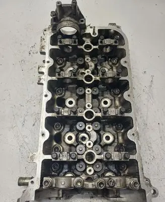 Mazda 6 Engine head R2AA10100