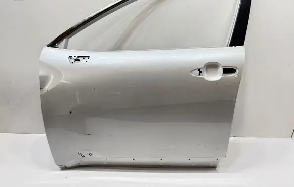 Toyota Corolla Cross Front door