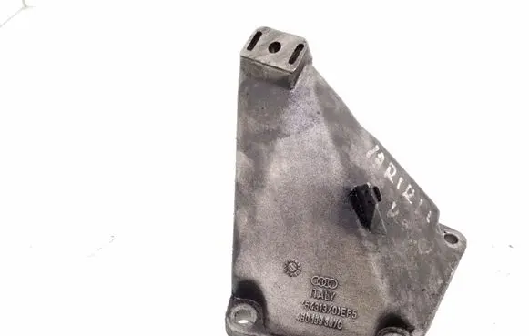 Audi A6 S6 C5 4B Engine mounting bracket 4B0199307C