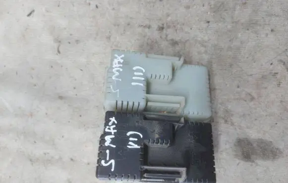 Ford S-MAX Fuse box set 6G9T14K131Ab