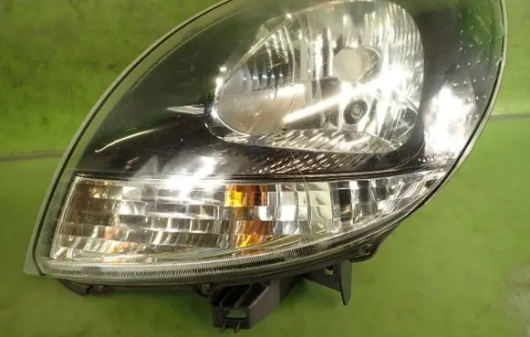 Renault Kangoo I Headlight/headlamp 820044425789900107