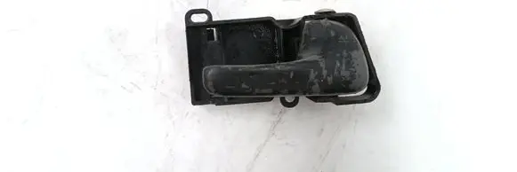 Volkswagen PASSAT B4 Front door interior handle 3A0837236