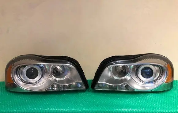Volvo XC90 Headlights/headlamps set 31290892 89904677 31290893
