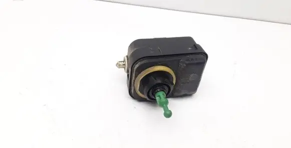 Volvo XC90 Headlight level adjustment motor 