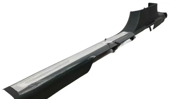 Foot area side trim