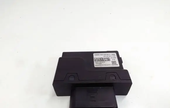 Audi A4 S4 B9 Fuel injection pump control unit/module 8W0906093G