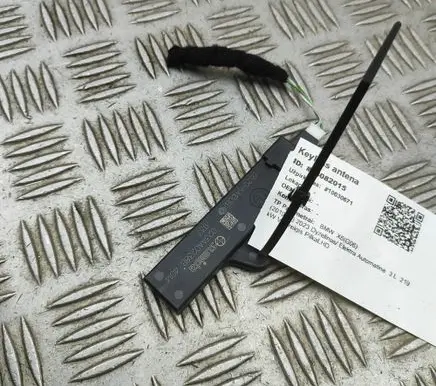 BMW X6 G06 Keyless system antenna 5A1D0B1