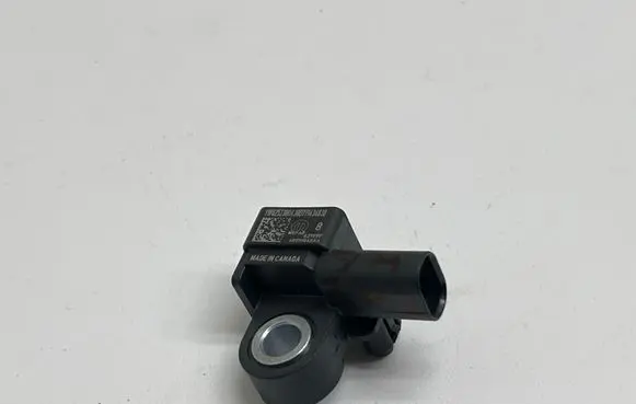Jeep Grand Cherokee WL Airbag deployment crash/impact sensor 68370842AA 52300A300 62199F