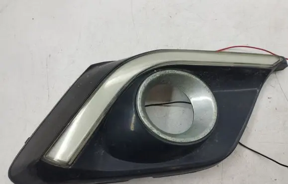 Mazda 3 II Front fog light trim/grill