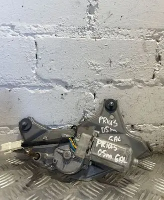 Toyota Prius (XW20) Rear window wiper motor 8513047010