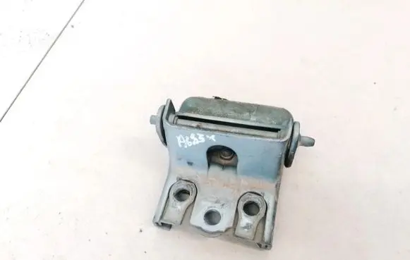 Chrysler Town & Country IV Rear door lower hinge