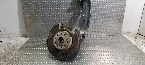 Audi Q3 8U Rear wheel hub spindle/knuckle S14836002 3C0505436G
