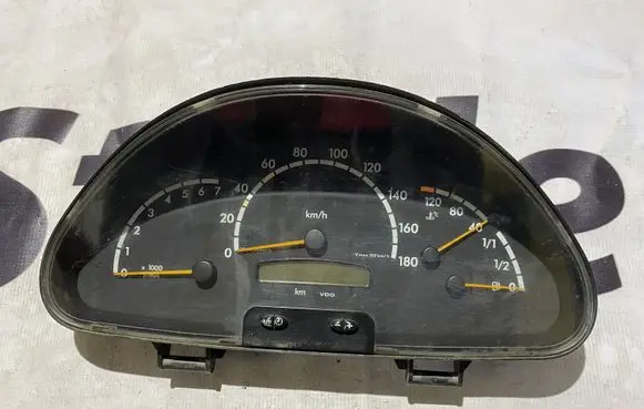 Mercedes-Benz Sprinter W901 W902 W903 W904 Speedometer (instrument cluster) 88311295 A0014468721 0014468721