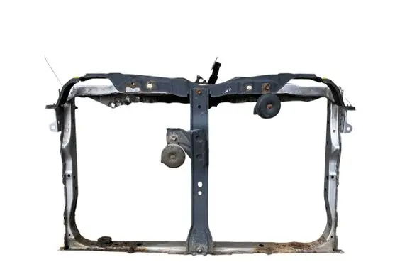 Toyota RAV 4 (XA40) Radiator support slam panel