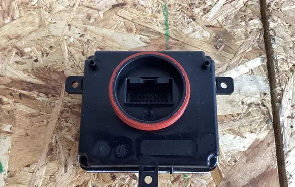 Audi A4 S4 B8 8K Xenon control unit/module 4G0907697D