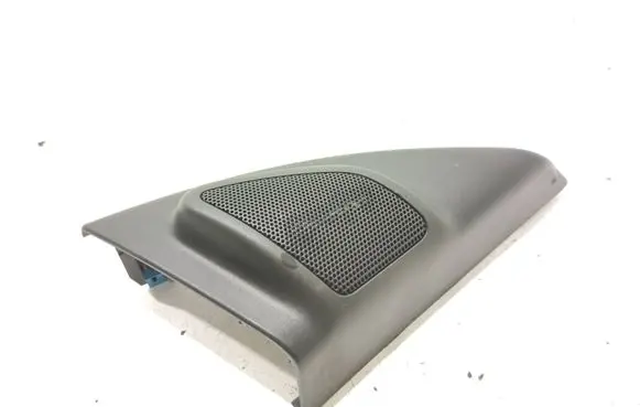 Volvo XC70 Front door speaker 30781068 M5XUG 10W23