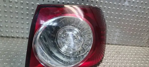 Volkswagen Golf Plus Rear/tail lights 5M0945096N