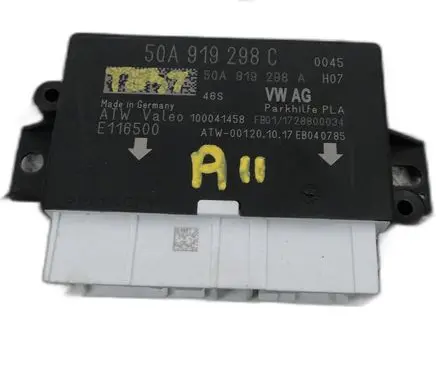 Seat Arona Trunk lid opening control unit 5QA919298C