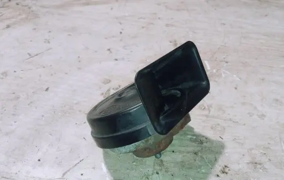 Volvo S40 Horn signal 0055300 A046522