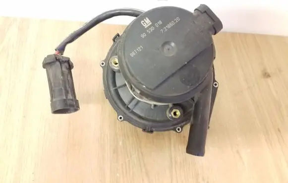 Opel Omega B2 Secondary air pump 90530018 72186020 96T121