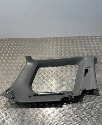 Subaru Forester SG (C) pillar trim