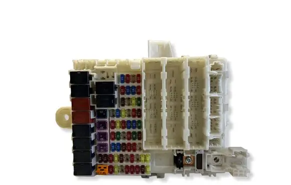 Honda Insight Fuse module TM8G210