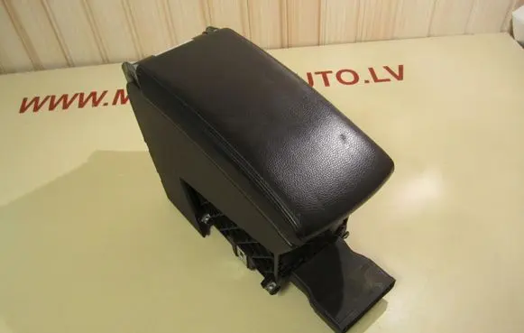 Volkswagen PASSAT B6 Armrest