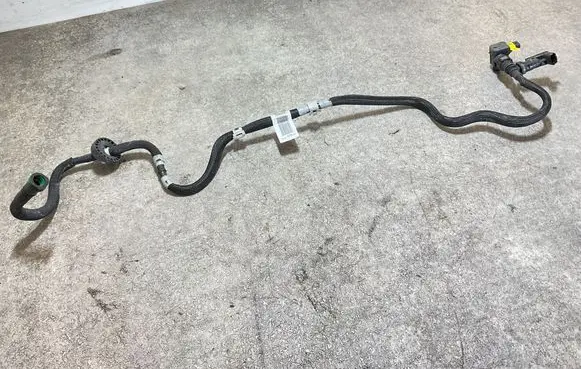 Citroen C4 III e-C4 Vacuum line/pipe/hose 9832822680